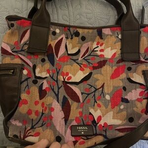 Fossil Women's Shoulder Bag with Red and Brown Leaf Design